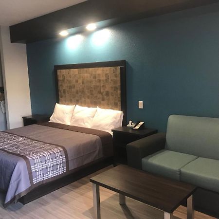 The Residency Suites Jersey Village Экстерьер фото