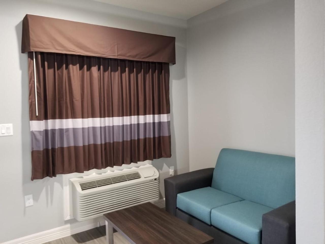 The Residency Suites Jersey Village Экстерьер фото